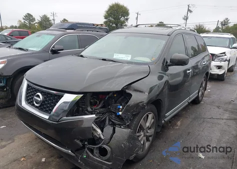2016 Nissan Pathfinder Platinum z USA, uszkodzony, nr VIN 5N1AR2MN1GC623031